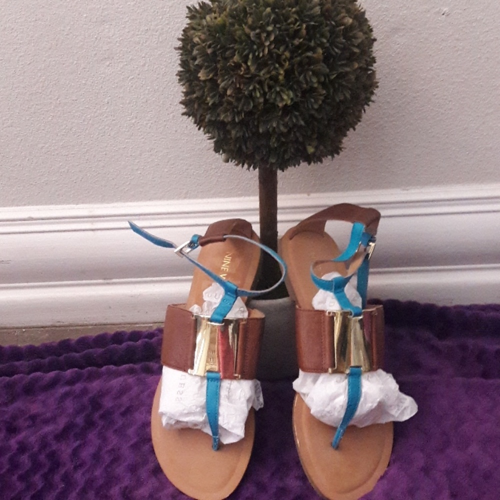 NINE WEST leather sandals